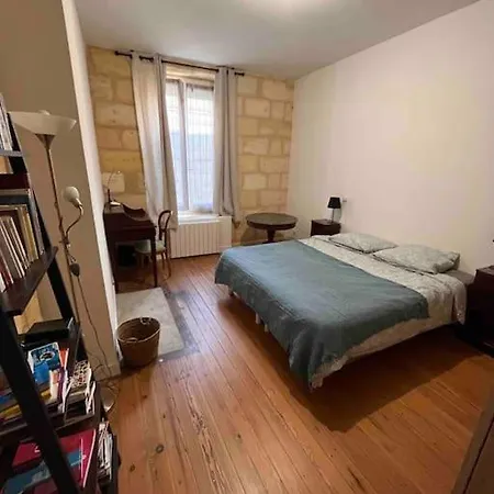 Apartment Grand En Rdc Avec Jardin